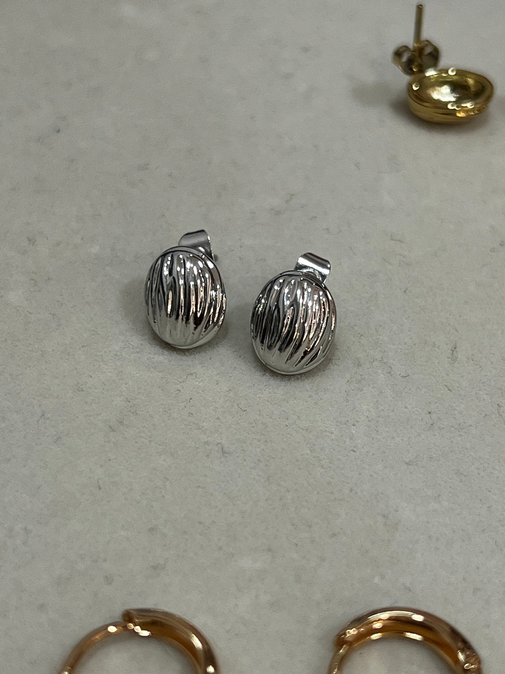 Arete gota