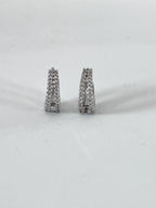 Huggie con brillo plata