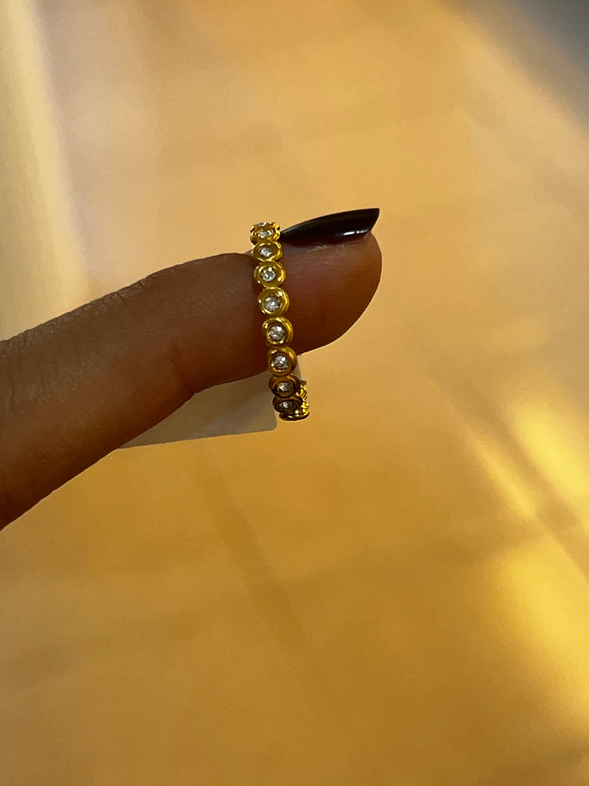 Anillo con brillo