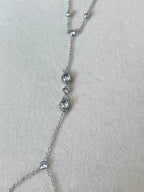 Cadena de mano cristal anular medio y muñeca